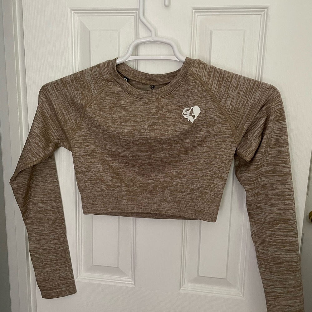 Women’s’ Best Long Sleeve Workout Top